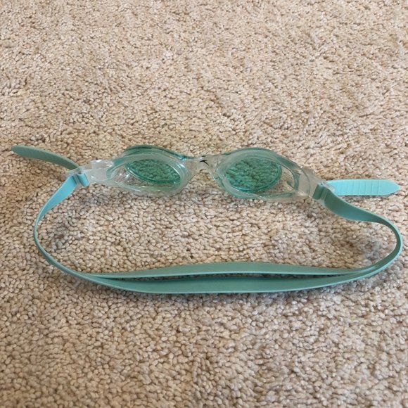 SPEEDO LIGHT GREEN CLEAR SWIM GLASSES/GOGGLES ADJUSTABLE - Picture 9 of 13
